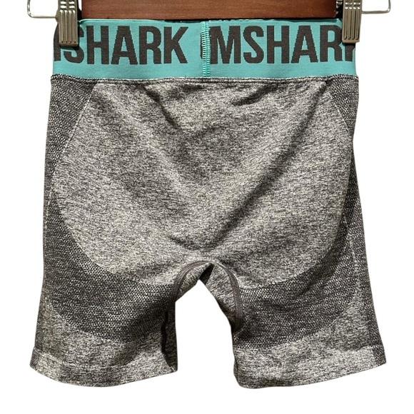 Gymshark Women’s Heather Gray Seamless Compression Flex Shorts Size XS Gym - Picture 3 of 4